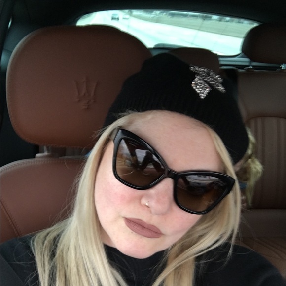 Meet your Posher, Josephine - Picture 1 of 1